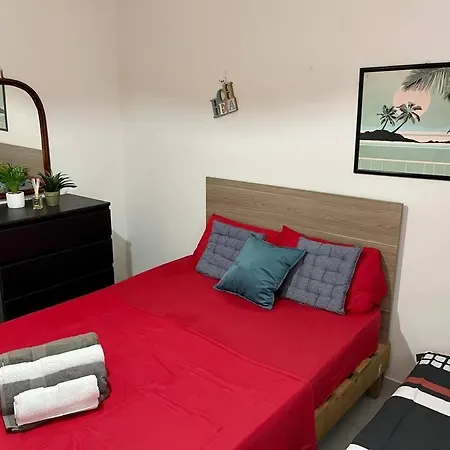 Lejlighed Center Properties - Modern & Air Conditioned In The Heart Of Bugibba